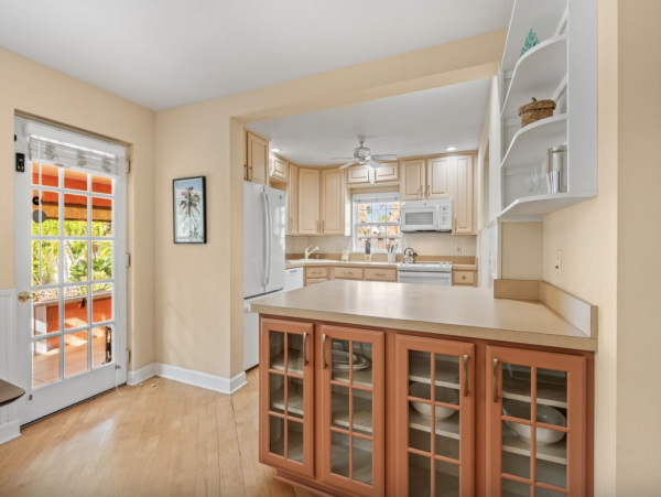 Lido Key Vacation Home with 2 Bedroom and Private Pool